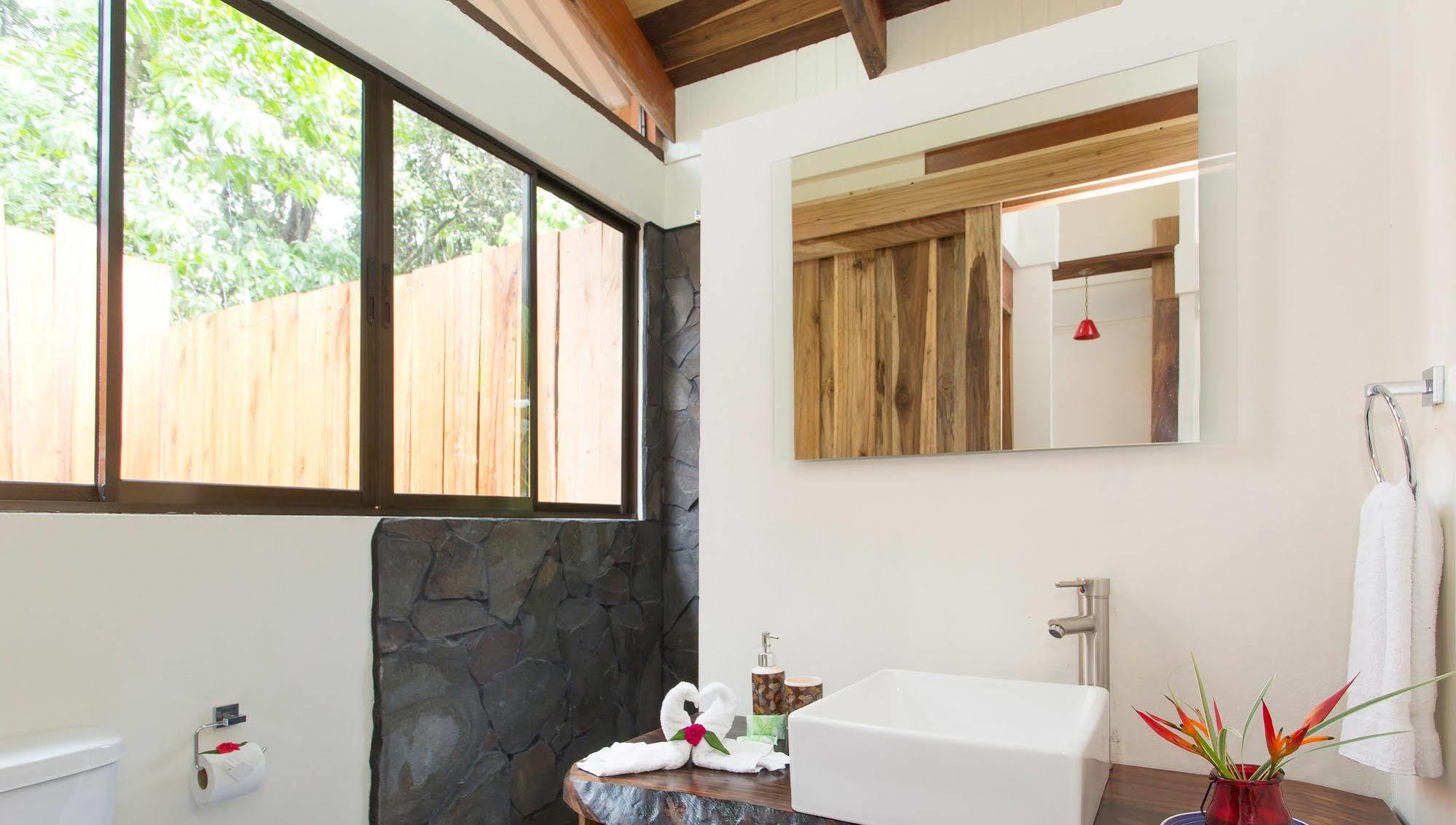 Casitas Tenorio B&B And Farm Bijagua Exterior photo